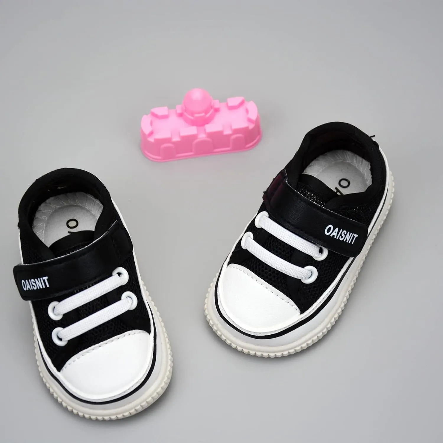 Baby Boys Girls Squeaky Shoes Anti-Slip Soft Rubber Sole Canvas Sneakers Toddler First Walkers