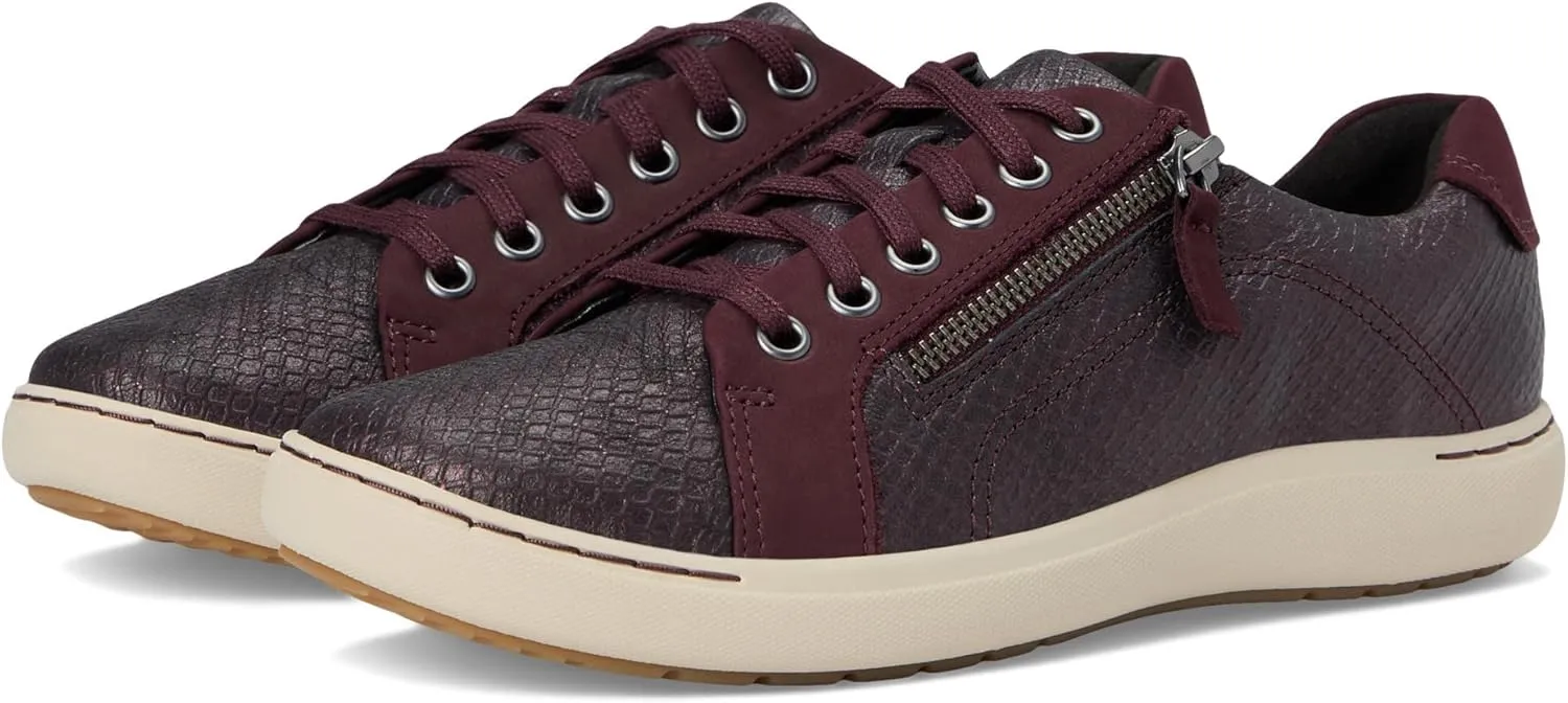 Clarks Women's Nalle Lace Sneaker