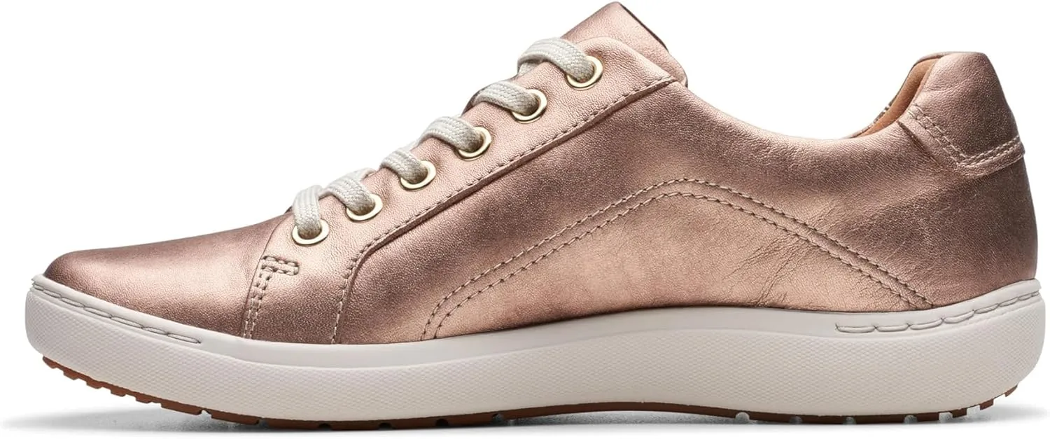 Clarks Women's Nalle Lace Sneaker