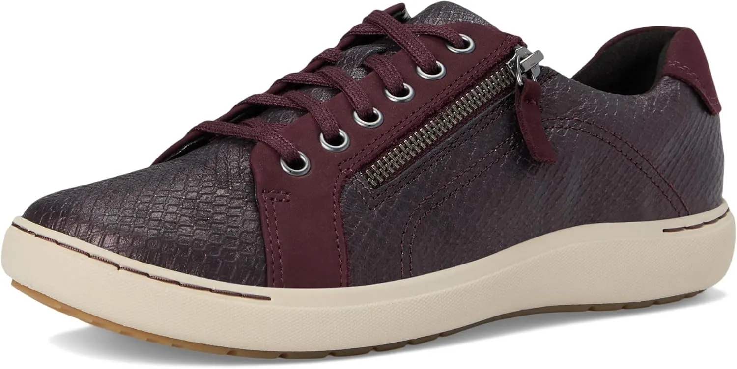 Clarks Women's Nalle Lace Sneaker