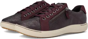 Clarks Women's Nalle Lace Sneaker