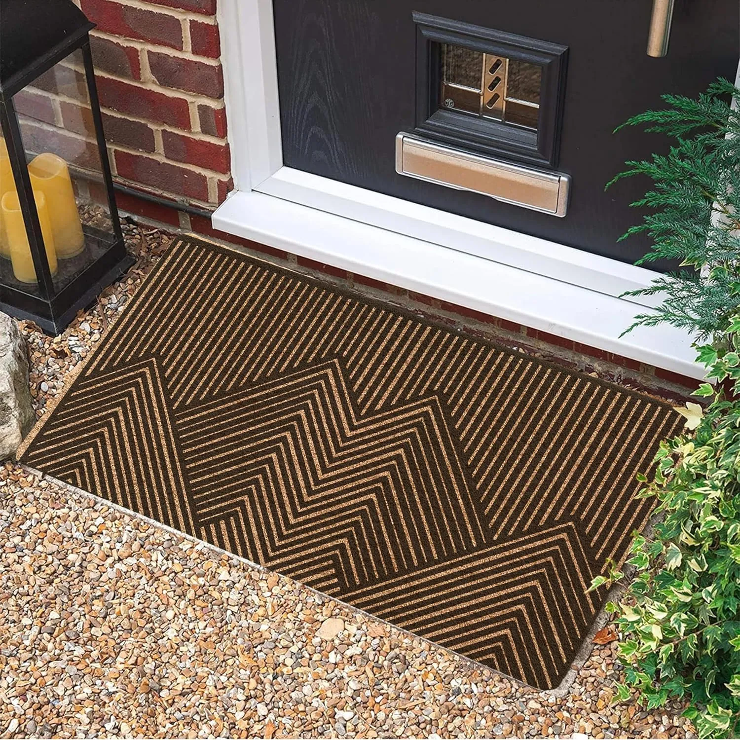 Modern Black and White Chevron Striped Door Mat, Monochrome Outdoor Indoor Front Door Mat for Home Entrance, Modern Bath Mat, 17x30 Inches
