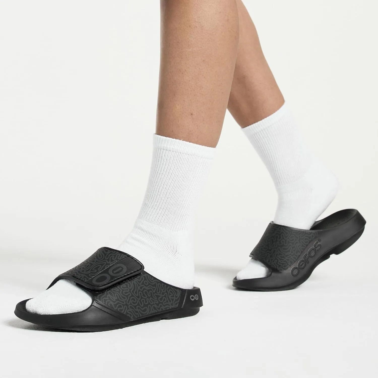 OOFOS Unisex-Adult Ooahh Sport Flex Slide Sandal