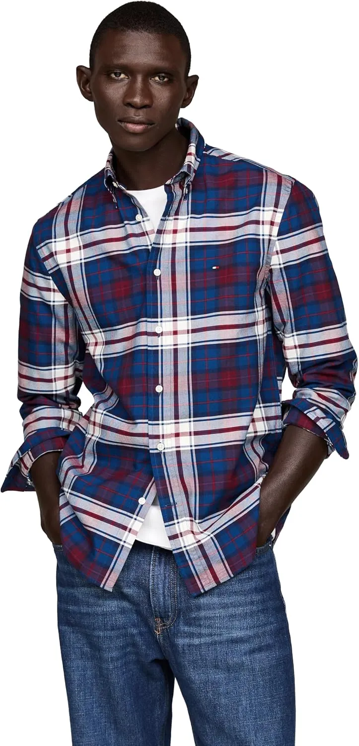 Tommy Hilfiger Long Sleeve Oxford Regular Fit, Men's Button Down Shirts, Also Available in Big and Tall